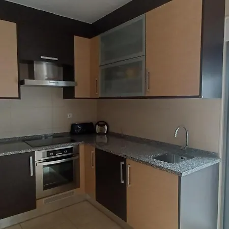 Sea And Old Town Views 알부페이라