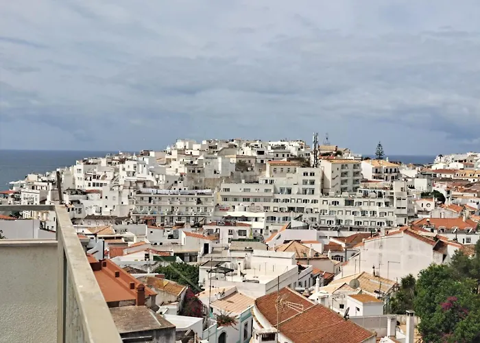 Sea And Old Town Views *