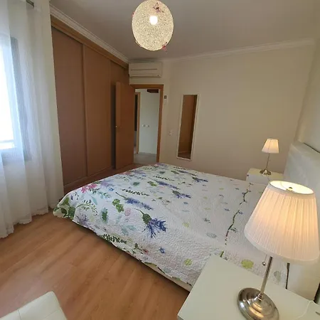 Sea And Old Town Views *